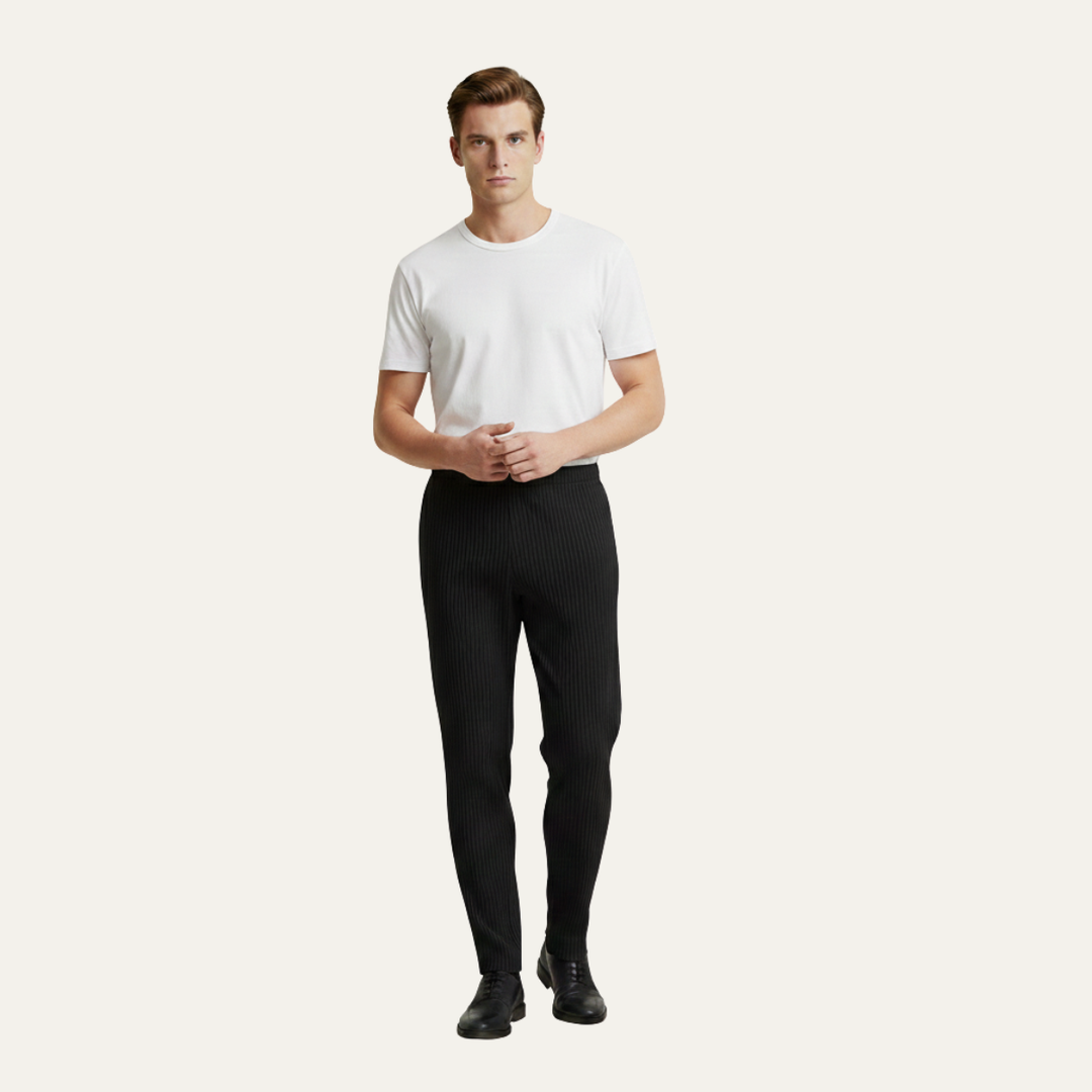 The Pineview Park Men’s Lightweight Loose Fit Pleated Straight Leg Pants