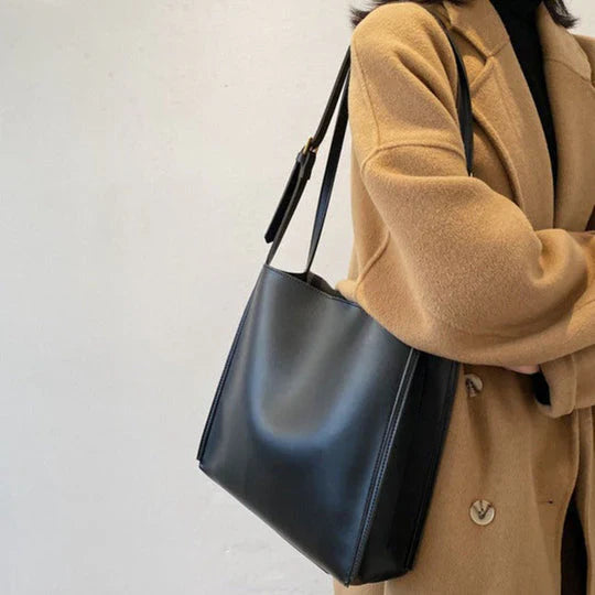 Claudia | Sleek Long-Strap Shoulder Tote