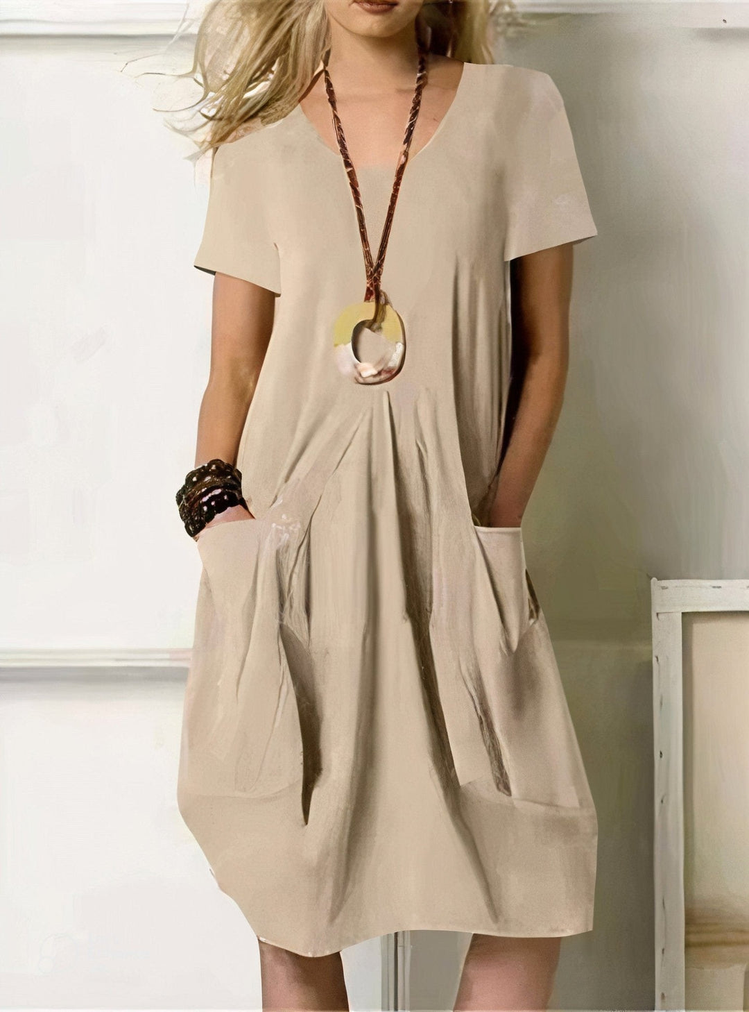 Kwani | Relaxed Midi Dress with Pendant