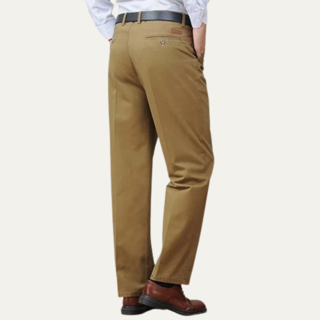 The Silverlawn Men’s 100% Cotton Double Pleated Pants