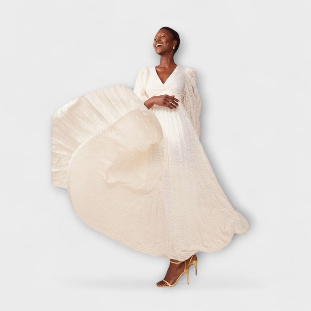 Elsa Cream Maxi Dress – Ideal for Summer Events