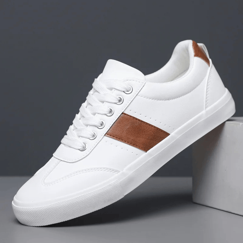 Bentley - Heritage Court Trainers