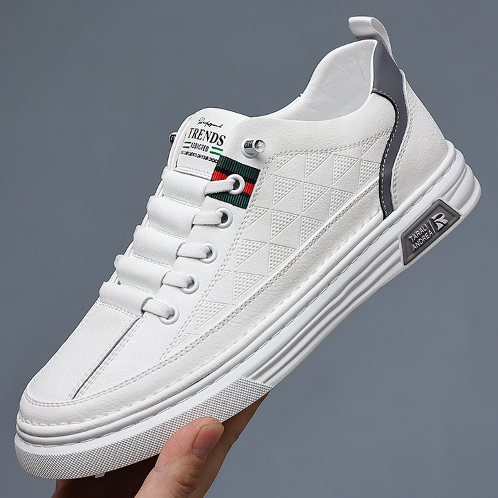 Ulric - Classic Leather Comfort Sneakers
