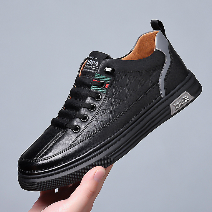 Ulric - Classic Leather Comfort Sneakers