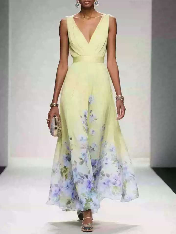 Mica | Sleeveless Flowing Maxi Dress