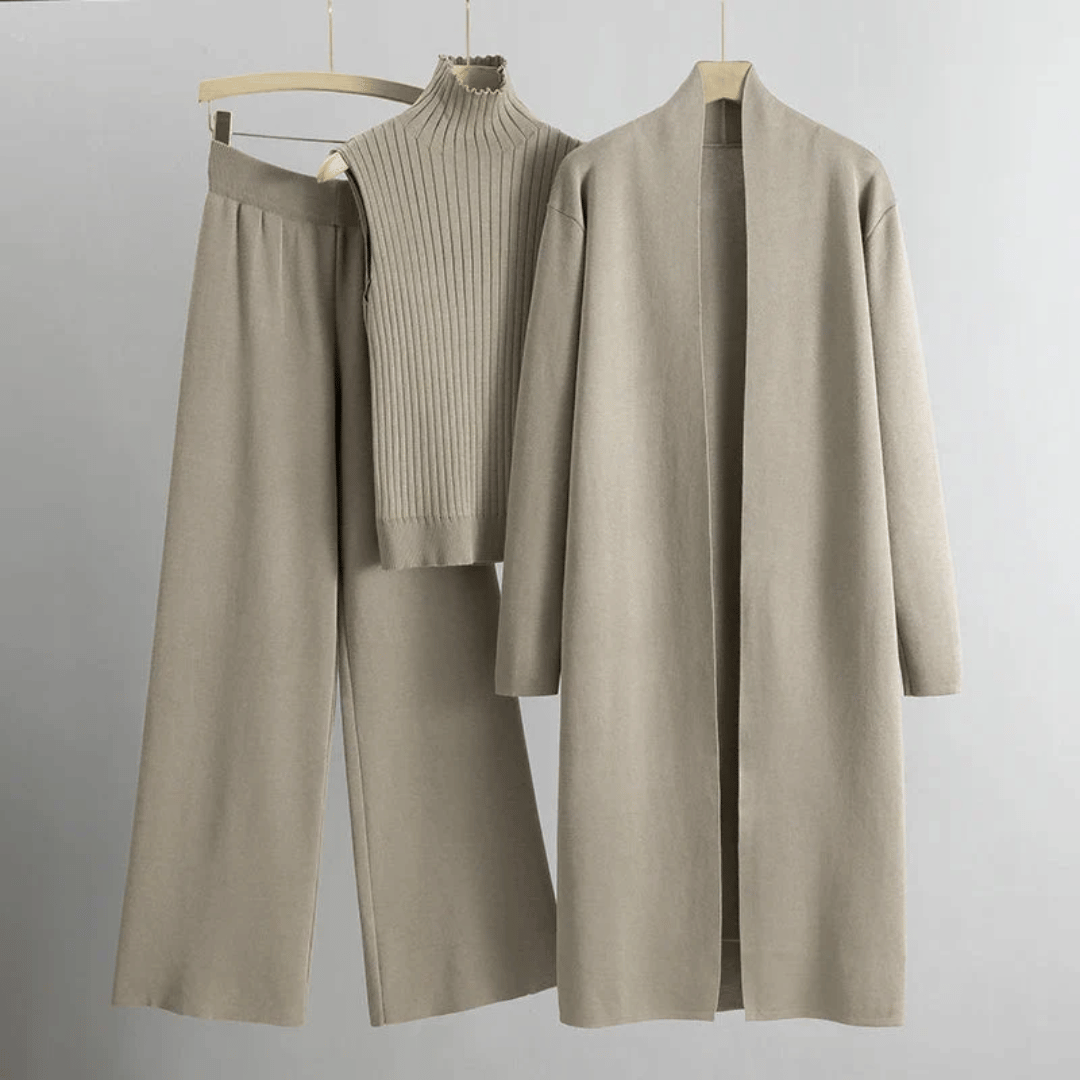 Chic Ribbed Knit Lounge Set for Relaxed Style