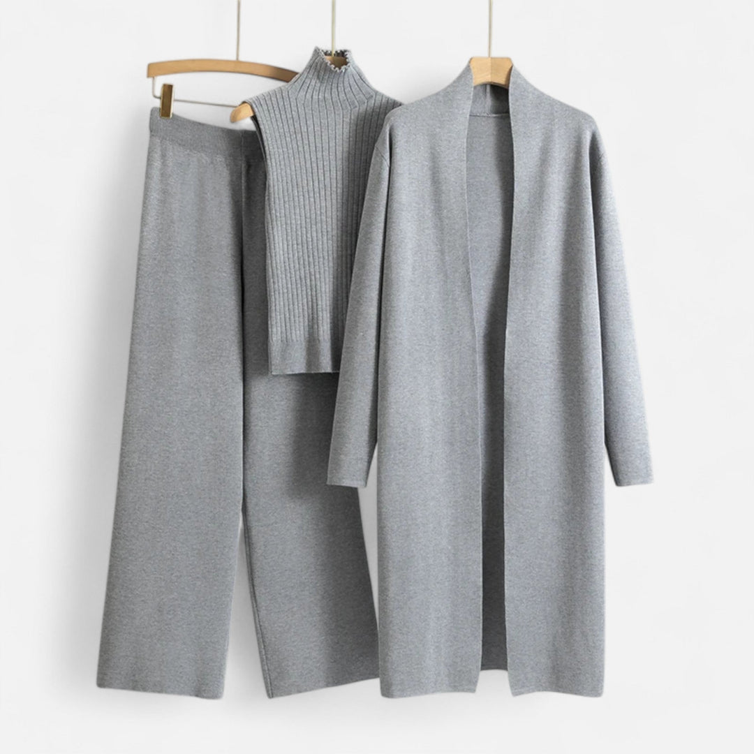 Chic Women's Three-Piece Set: Sleeveless Top, Wide-Leg Trousers & Longline Cardigan for Any Occasion