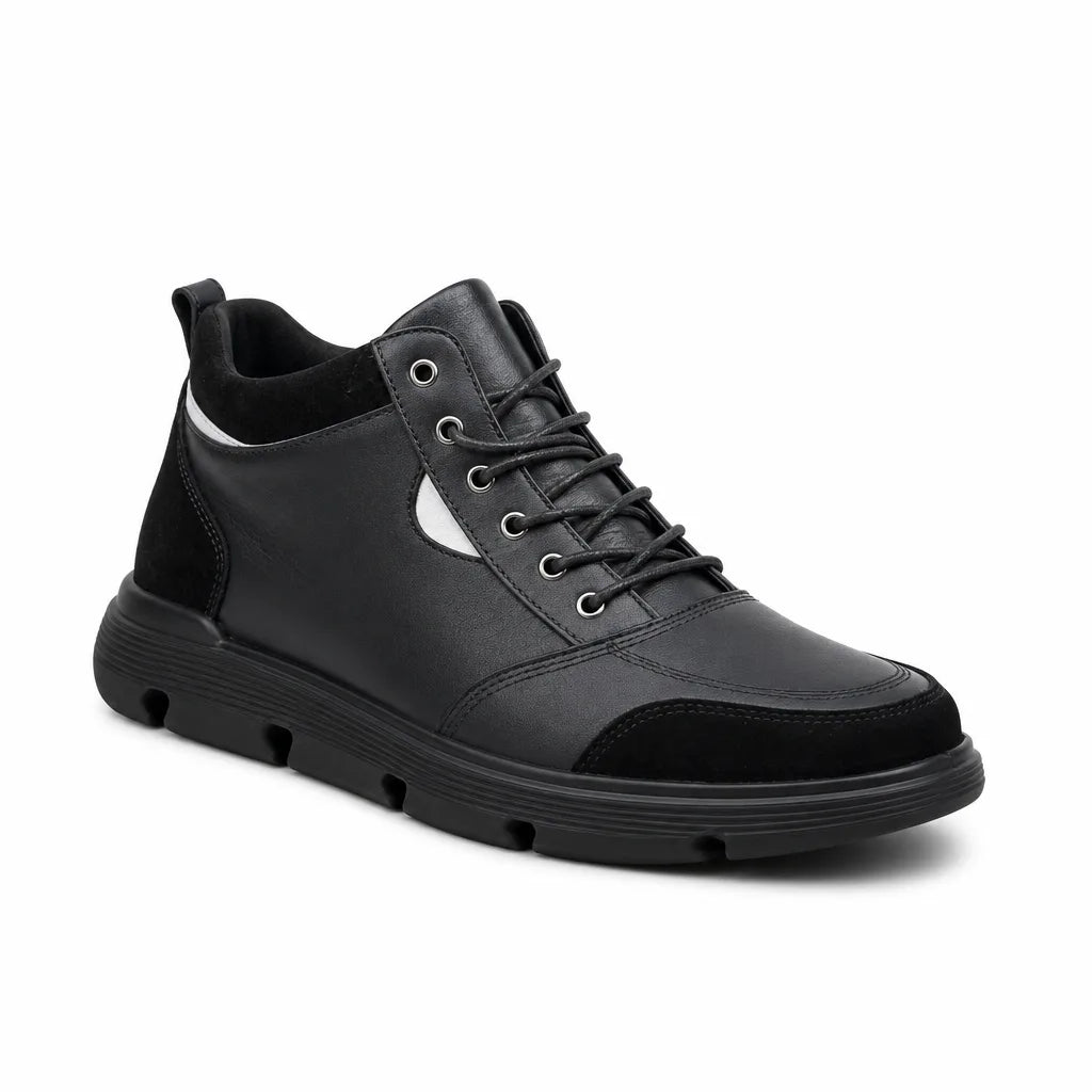 Hunter Colton Leather Sneakers