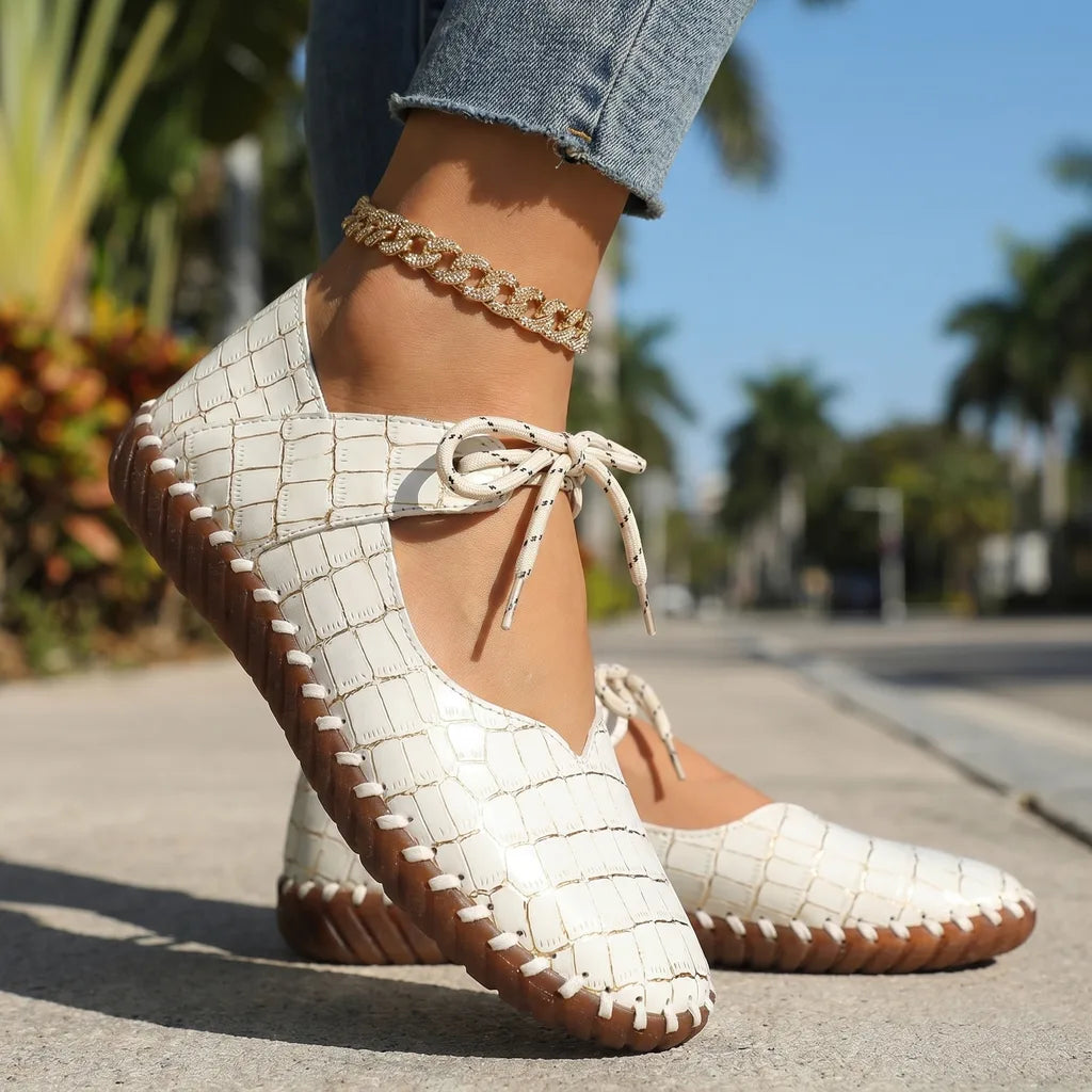 Reina Croc Flats