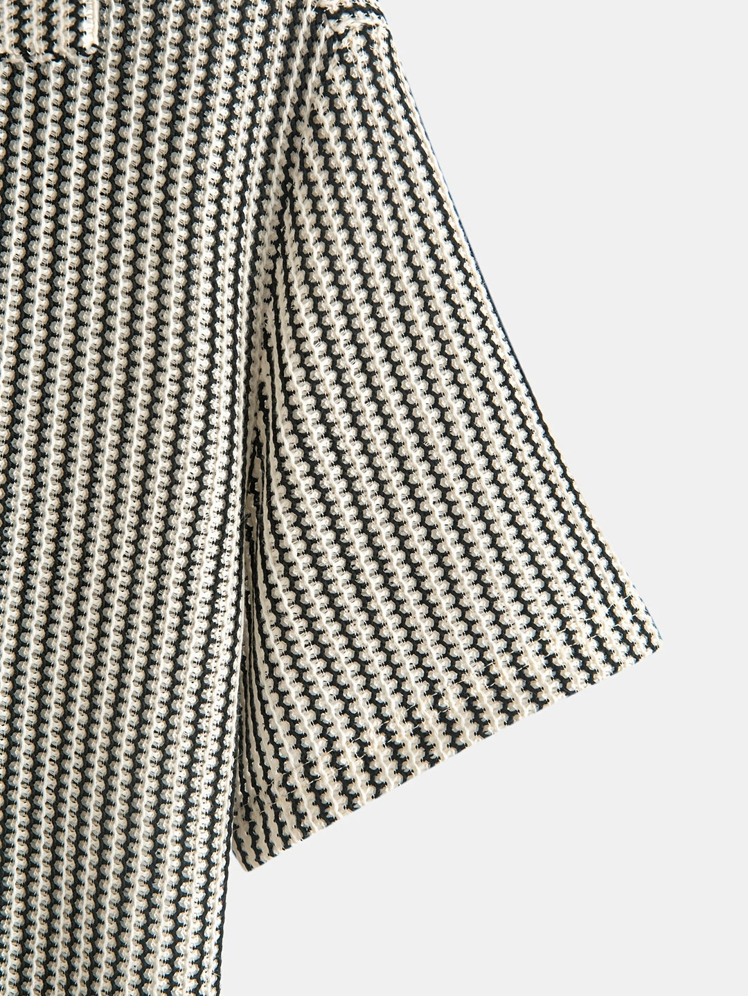 Tatum - Refined Striped Button-Up Shirt